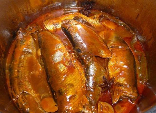 茄汁青鱼,制作简单,美味多汁,营养丰富,是非常下饭的卤菜名肴