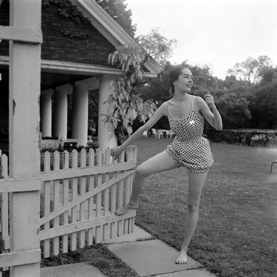 nina leen for life magazine .1952