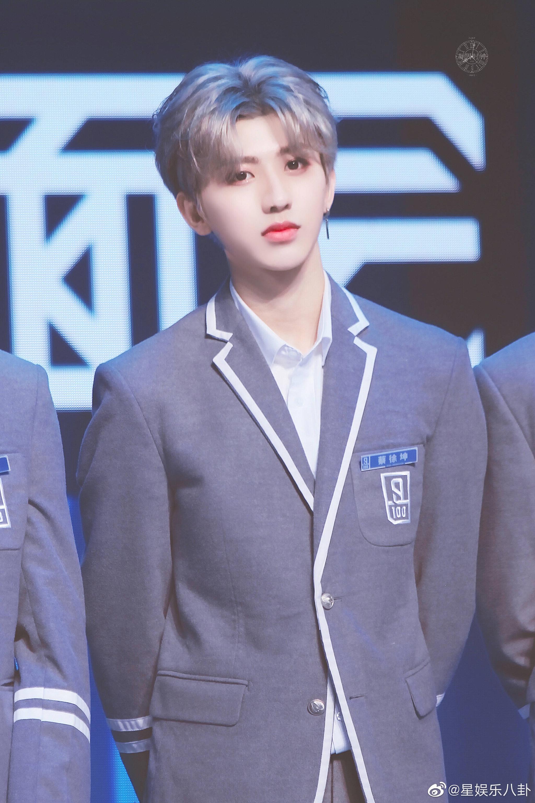 蔡徐坤神仙发色小合集