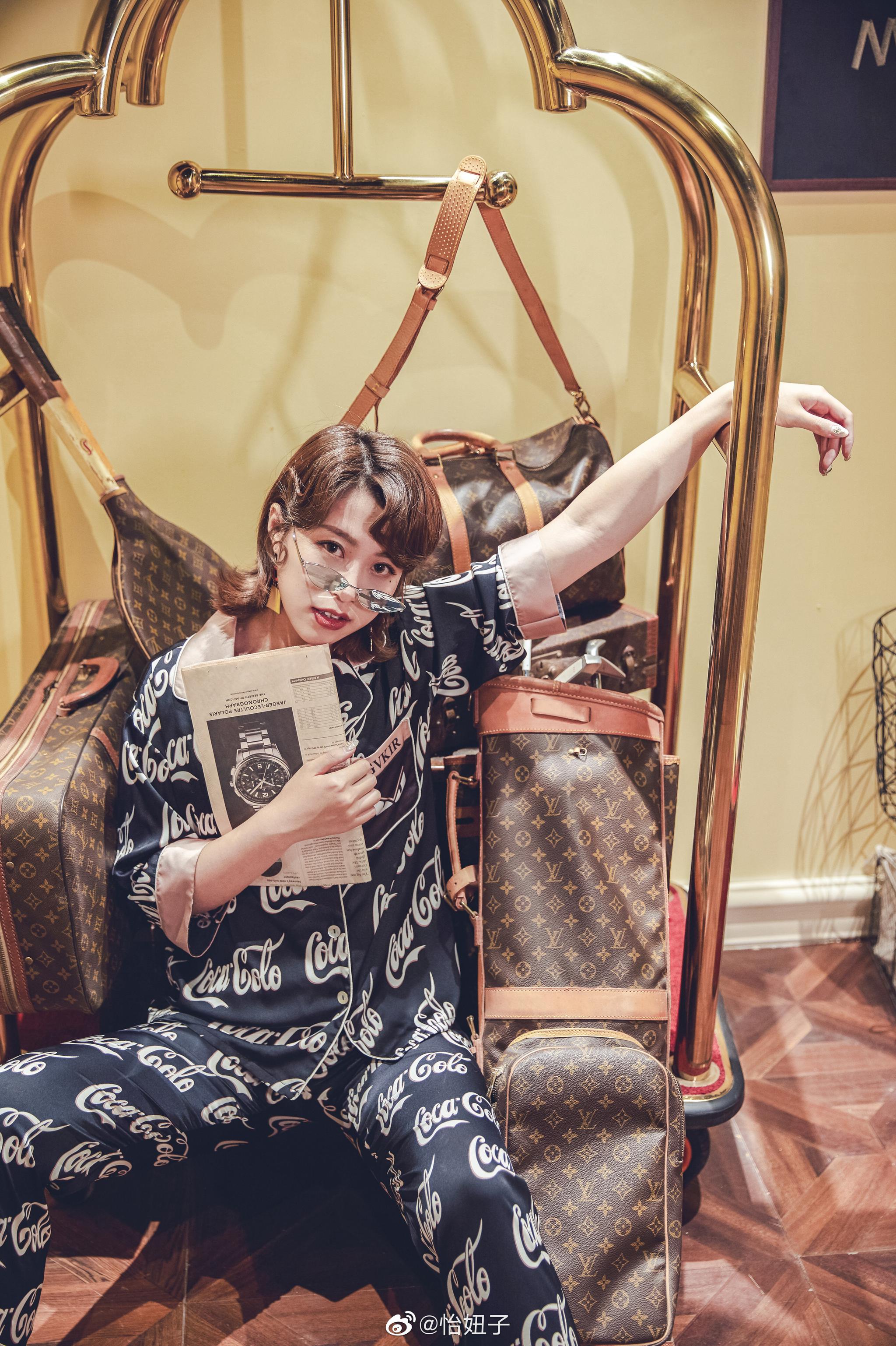 无处安放的贵妇气质哈哈哈太有钱了 一屋子中古lv 厉不厉害