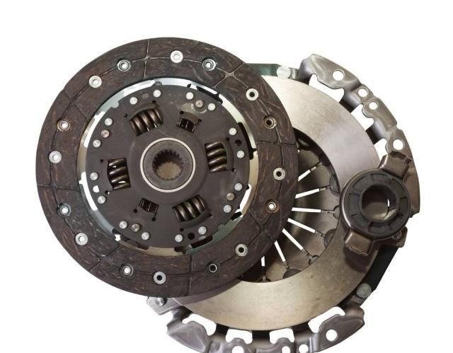 常常半离合器状态行驶到底会不会伤车,看来我们的担心有点多余