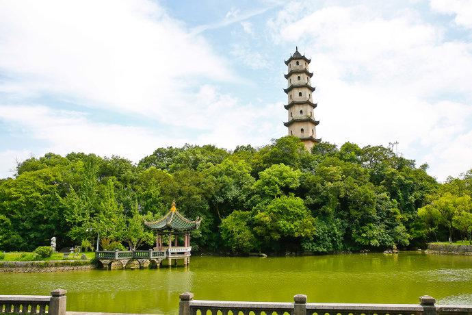 江心屿,被称为"瓯江蓬莱",来温州必游的景点|江心寺|江心屿|瓯江_新浪
