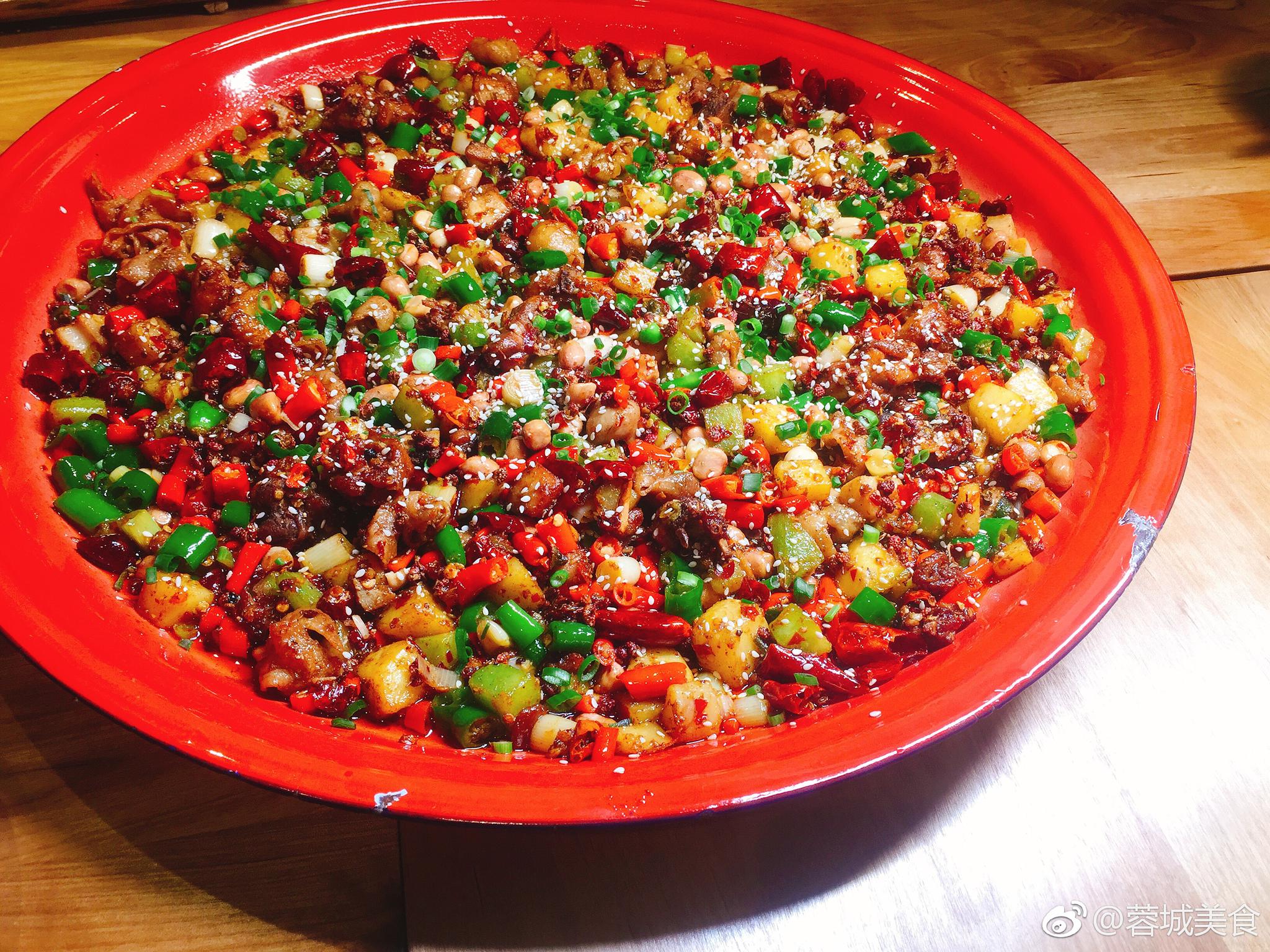 成都必打卡的夜宵百达翡丽---秋金小炒