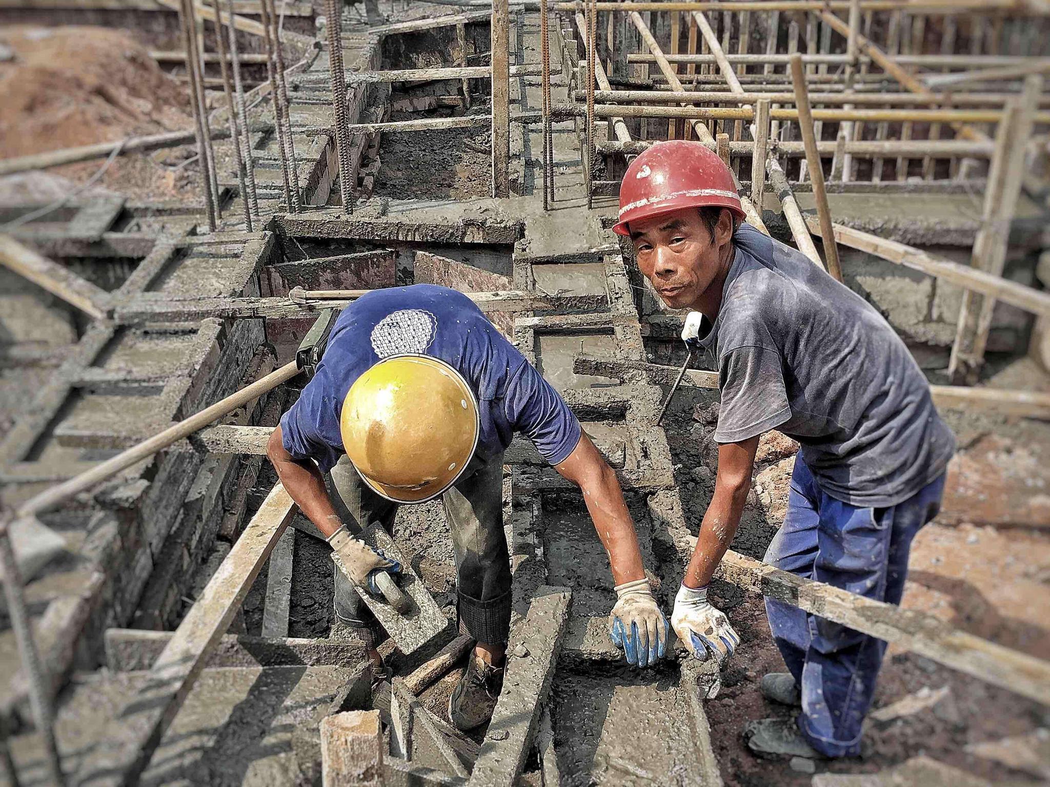 农民工|工地|赚钱_新浪网