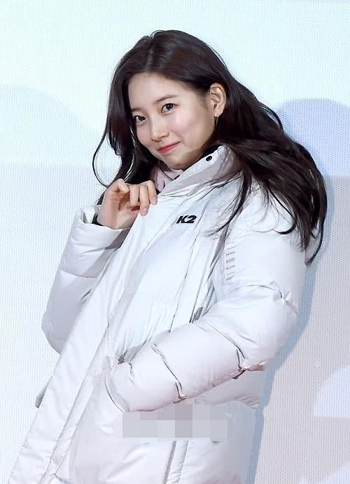 裴秀智胖了变肉肉小圆脸 穿羽绒服掩盖曲线