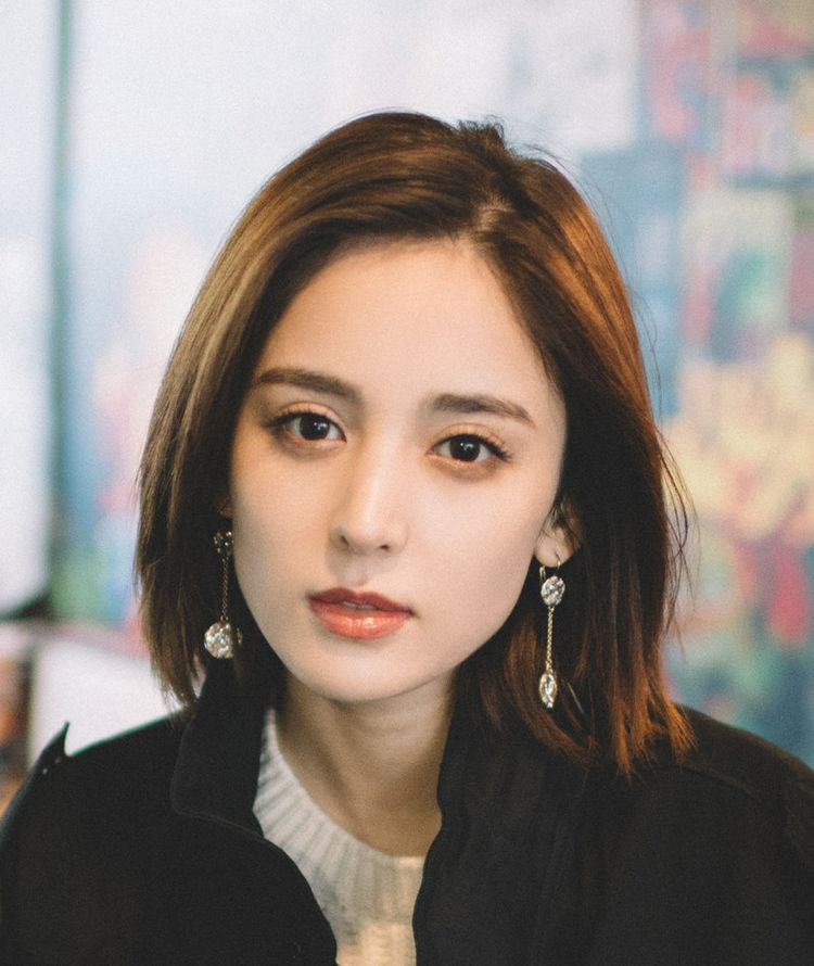 18年明星最好看的3款发型:张韶涵的公主切,辛芷蕾的八字刘海