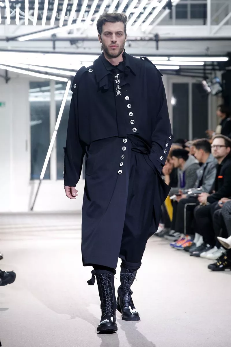 靠誓必实现的决心认真活着山本耀司2019秋冬男装周