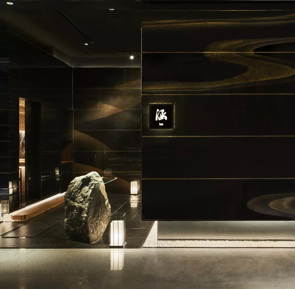 高端日本料理店，用设计来讲故事，赋予空间灵魂与色彩!