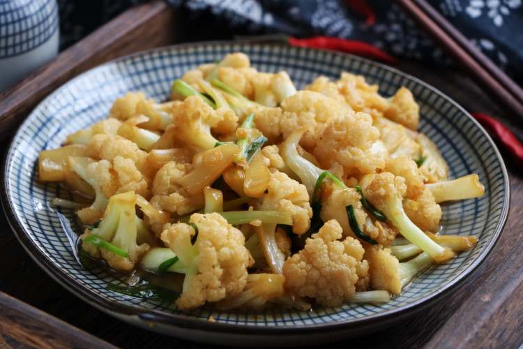 女儿最爱的素菜,2天就吃一次,便宜还好吃,每次上桌比肉还抢手,几分钟