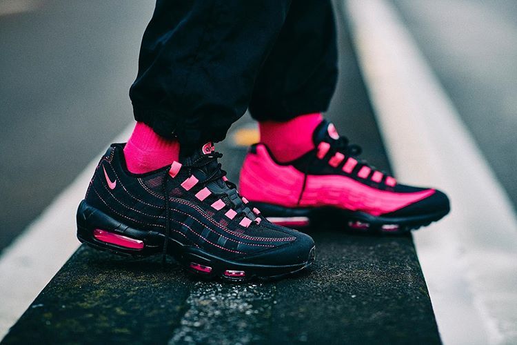 有够骚气 全新黑粉配色的nike Air Max 95 预计将于9月15日上市