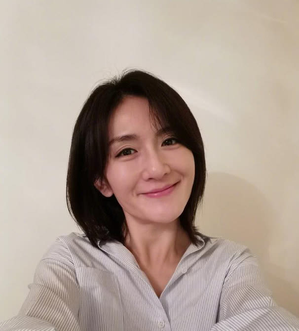 女明星素颜照大盘点,王丽坤清纯杨紫可爱,而她却饱受争议