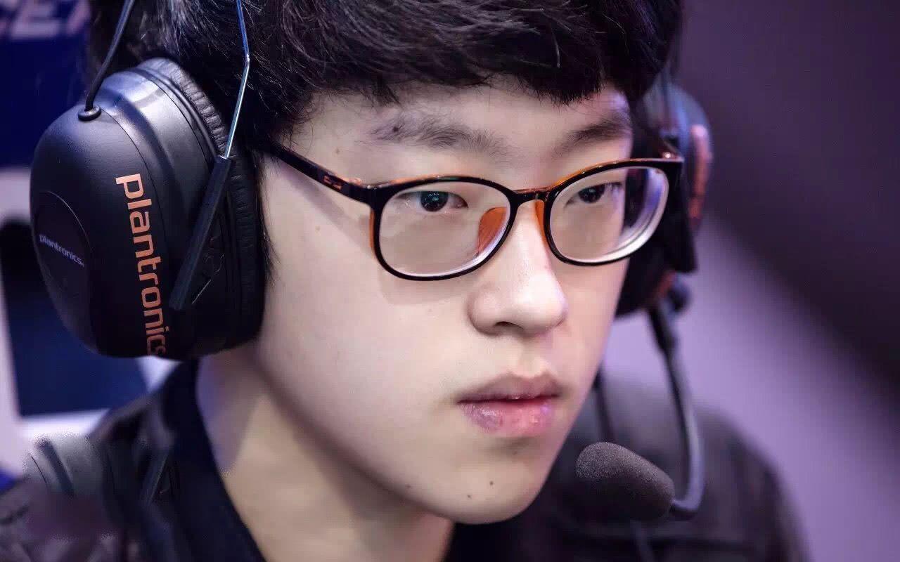 knight称lpl中单选手, 国产中单排在我前面的只有rng小虎!