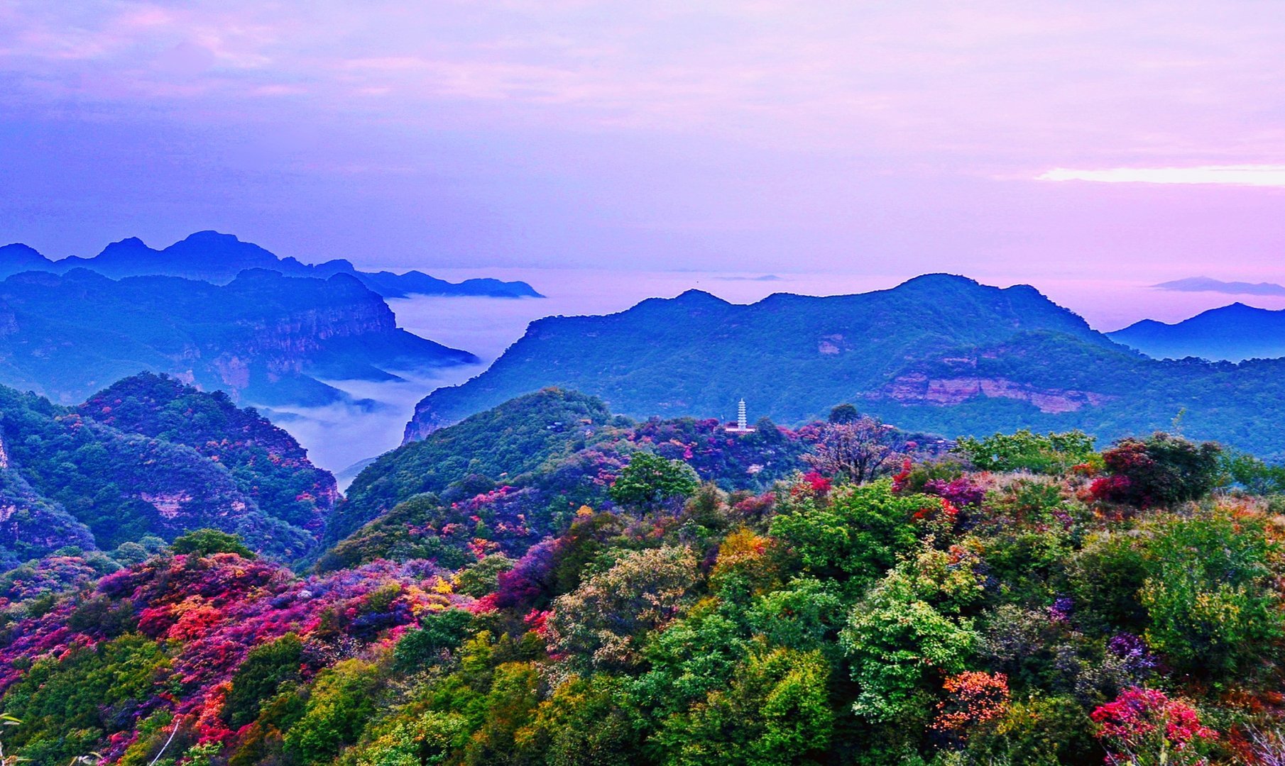 秋天的邢台九龙峡迎来了一年中最美丽的季节