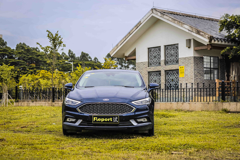 为什么买蒙迪欧phev,想一想那块绿牌