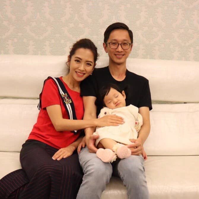 杨千霈在女儿生日之际,曝怀2胎,是献给女儿最佳礼物