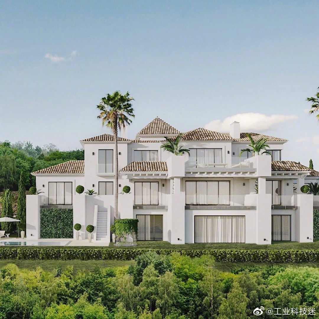 这栋位于西班牙的城堡式别墅是不是适合喜欢浪漫童话的女情人