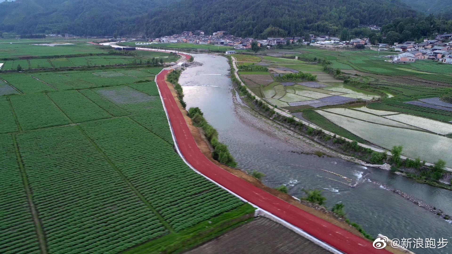 2018年6月29日秘境百马火了腾冲界头镇美丽乡村马拉松的赛道…今天这