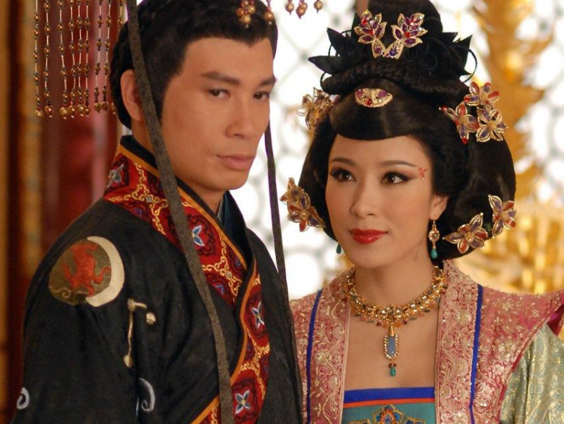 靠哭来得到皇位,李从珂虽然获得将领认可,但并没太大本事