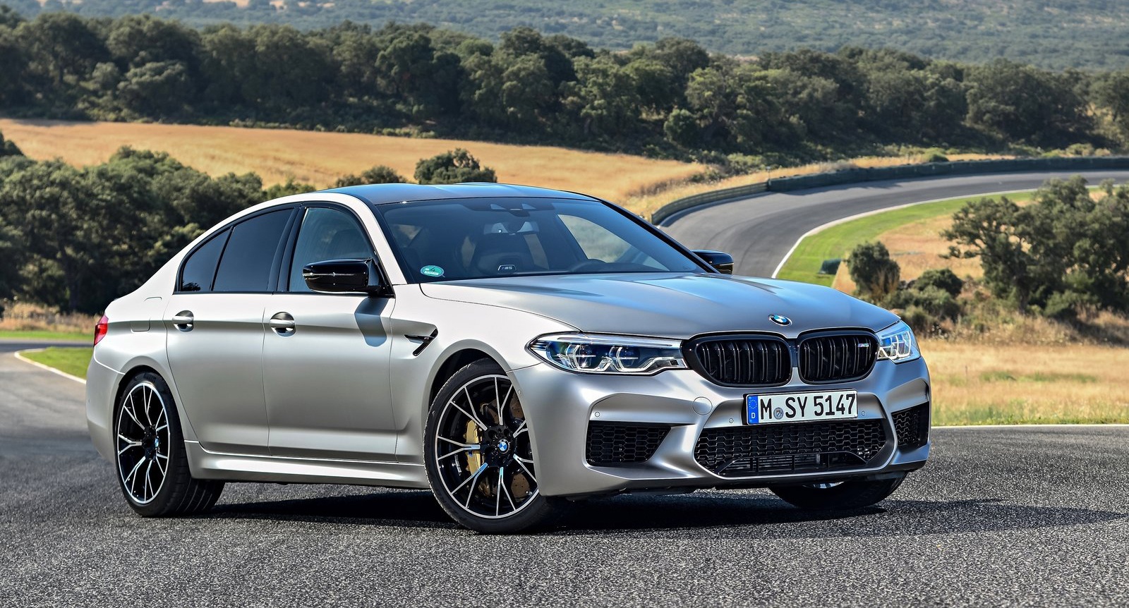 钟意她！2019年「萝卜报告」各位老湿心目中的年度车！