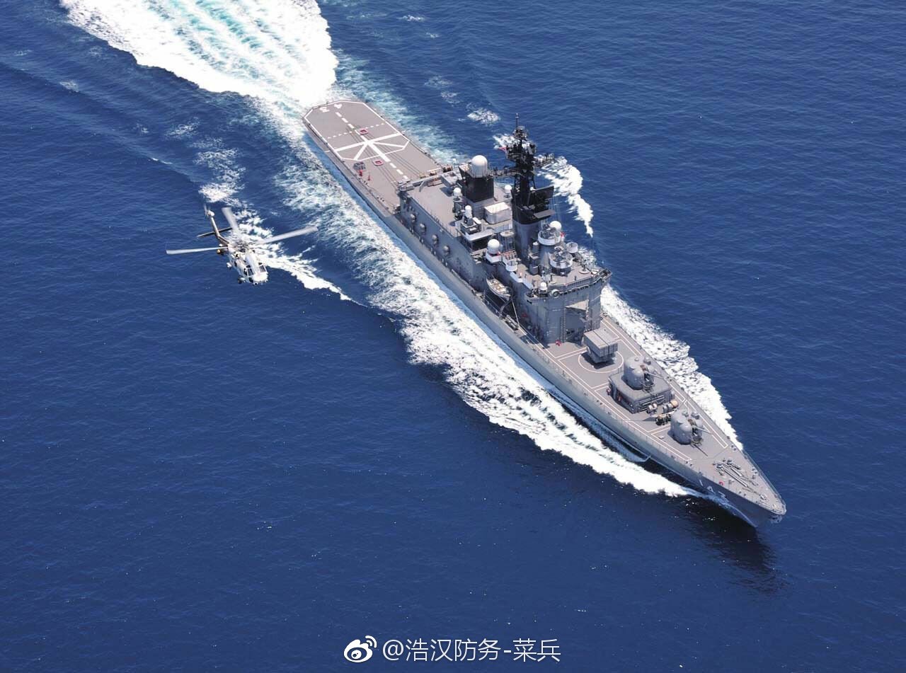 从榛名级,白根级直升机驱逐舰的小步试探,到大隅级的冲破直通甲板阻碍