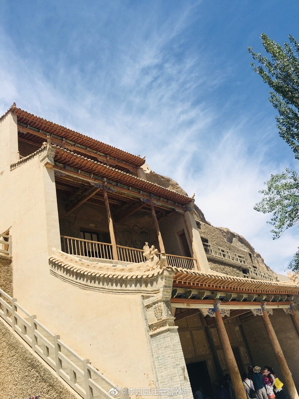 莫高窟61佛教文化遗迹东方艺术宝库