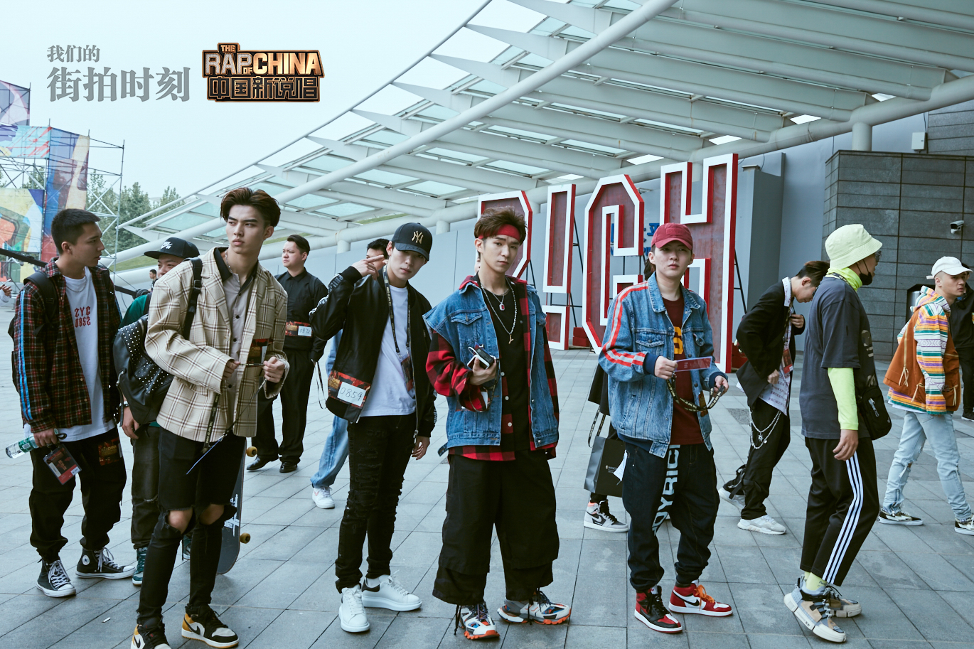 我们的街拍时刻x中国新说唱爱奇艺rapper集结为hiphop而