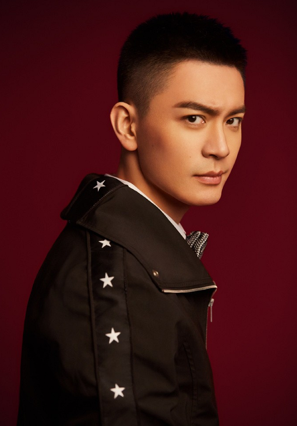 官宣!34岁cba第一帅哥杨鸣晒照,并宣布还要再打两个赛季!