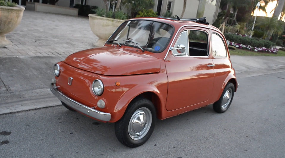 mini哪有我可爱啊?1970款 菲亚特 500 橙色