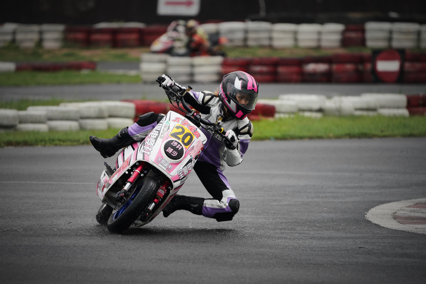 摄影技巧 | 要想拍好赛车比赛看这一篇就够了