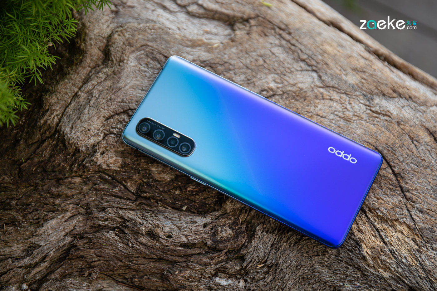 opporeno3pro图赏握在手心的极致轻薄是双曲面与高集成化的巧