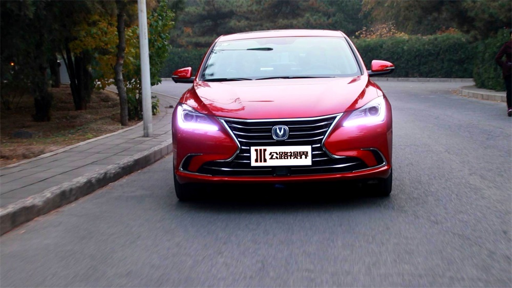 不到10万配acc,中国品牌轿车终于崛起了-新浪汽车