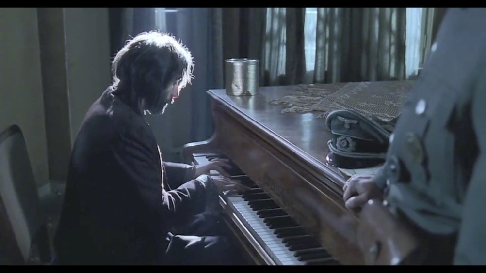 电影钢琴家片段图片