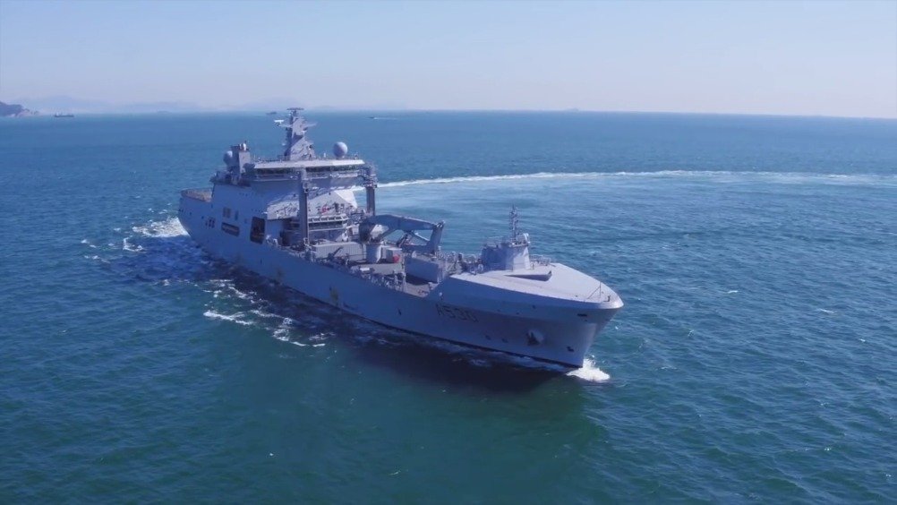 挪威最新补给舰 安全不达标禁止航行