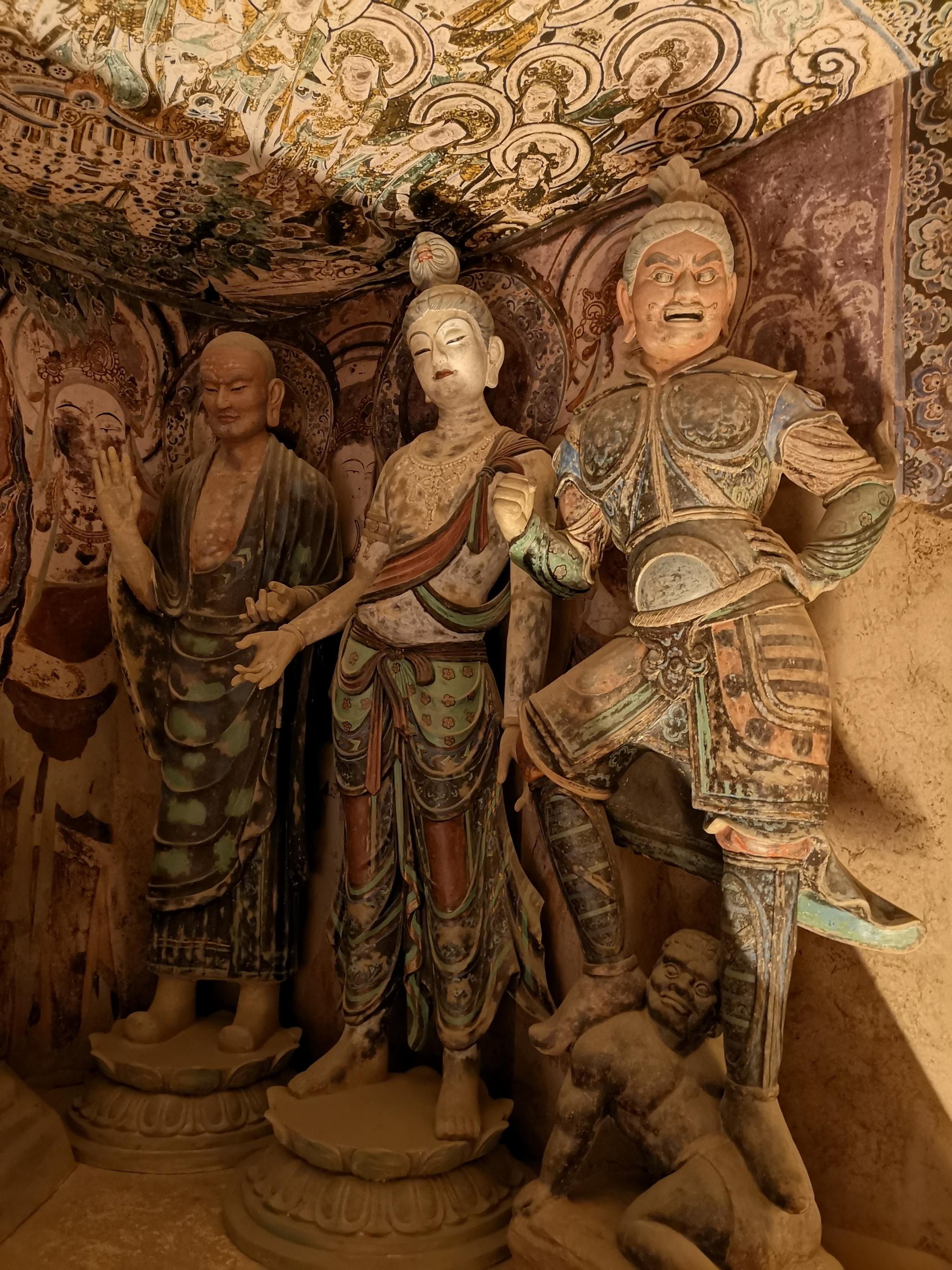 敦煌市博物馆的45窟复制窟|敦煌市博物馆|莫高窟|塑像_新浪新闻