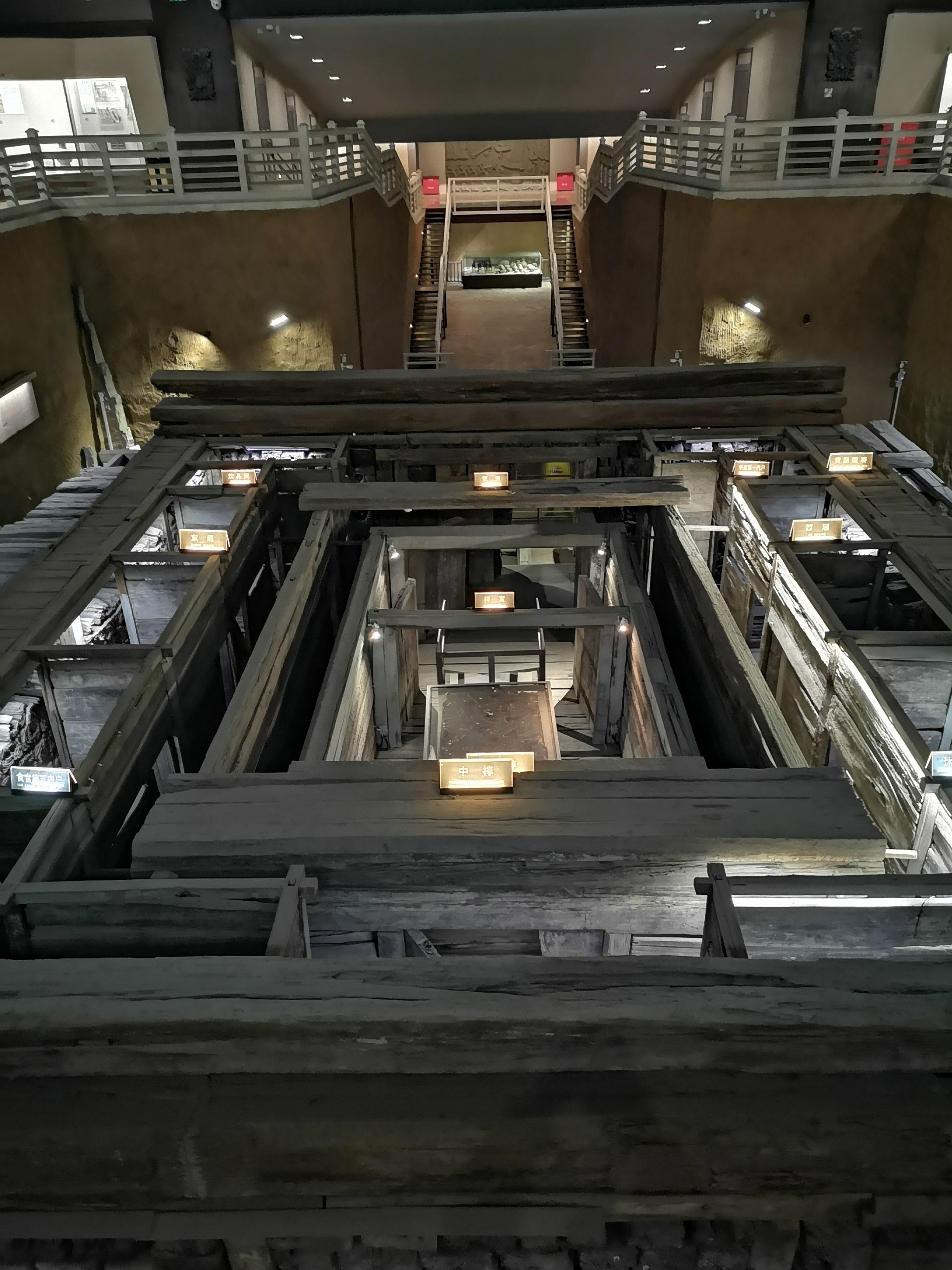 扬州汉广陵王墓