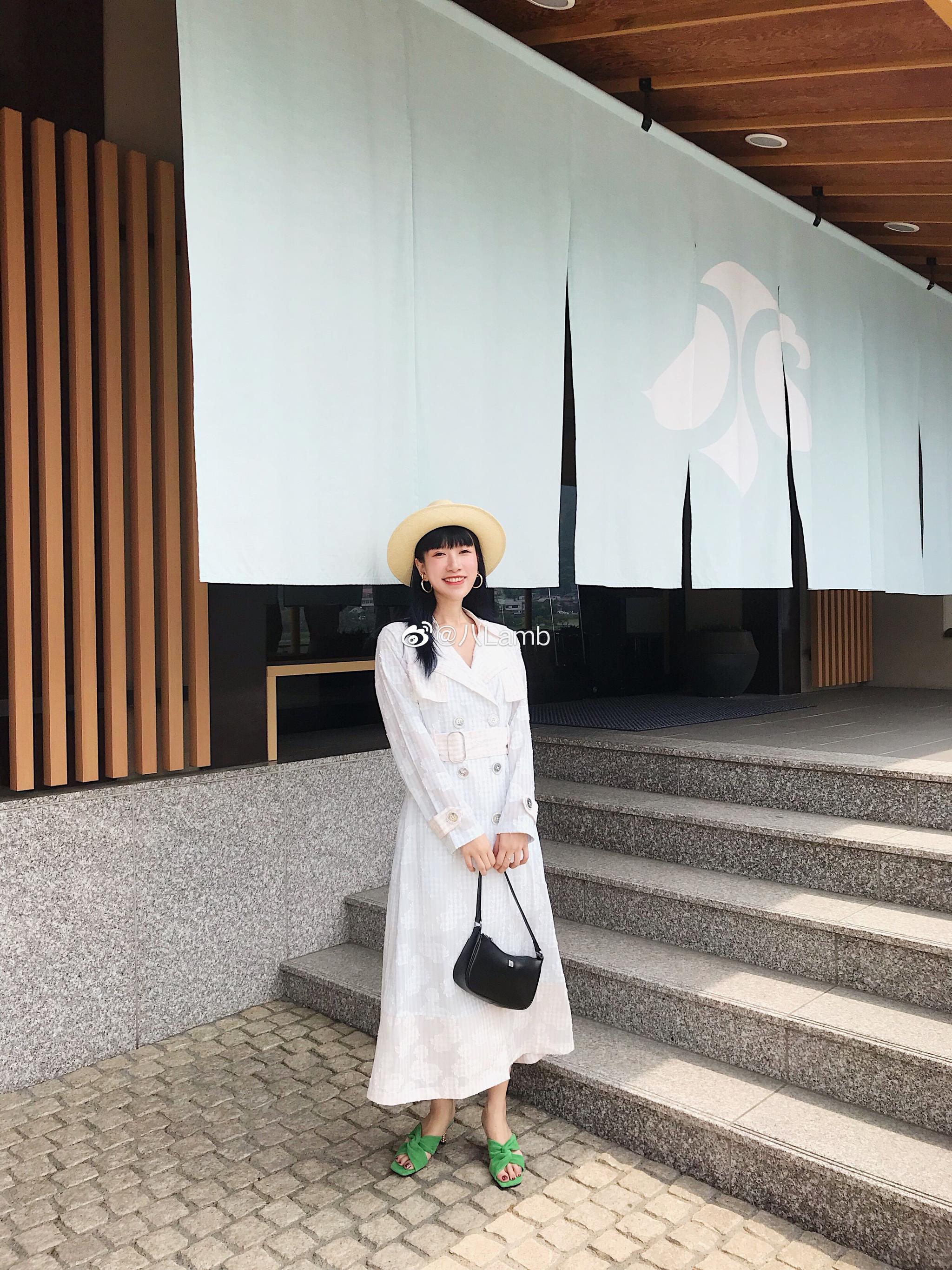 好可爱一女子我好甜甜甜呀映兔私享