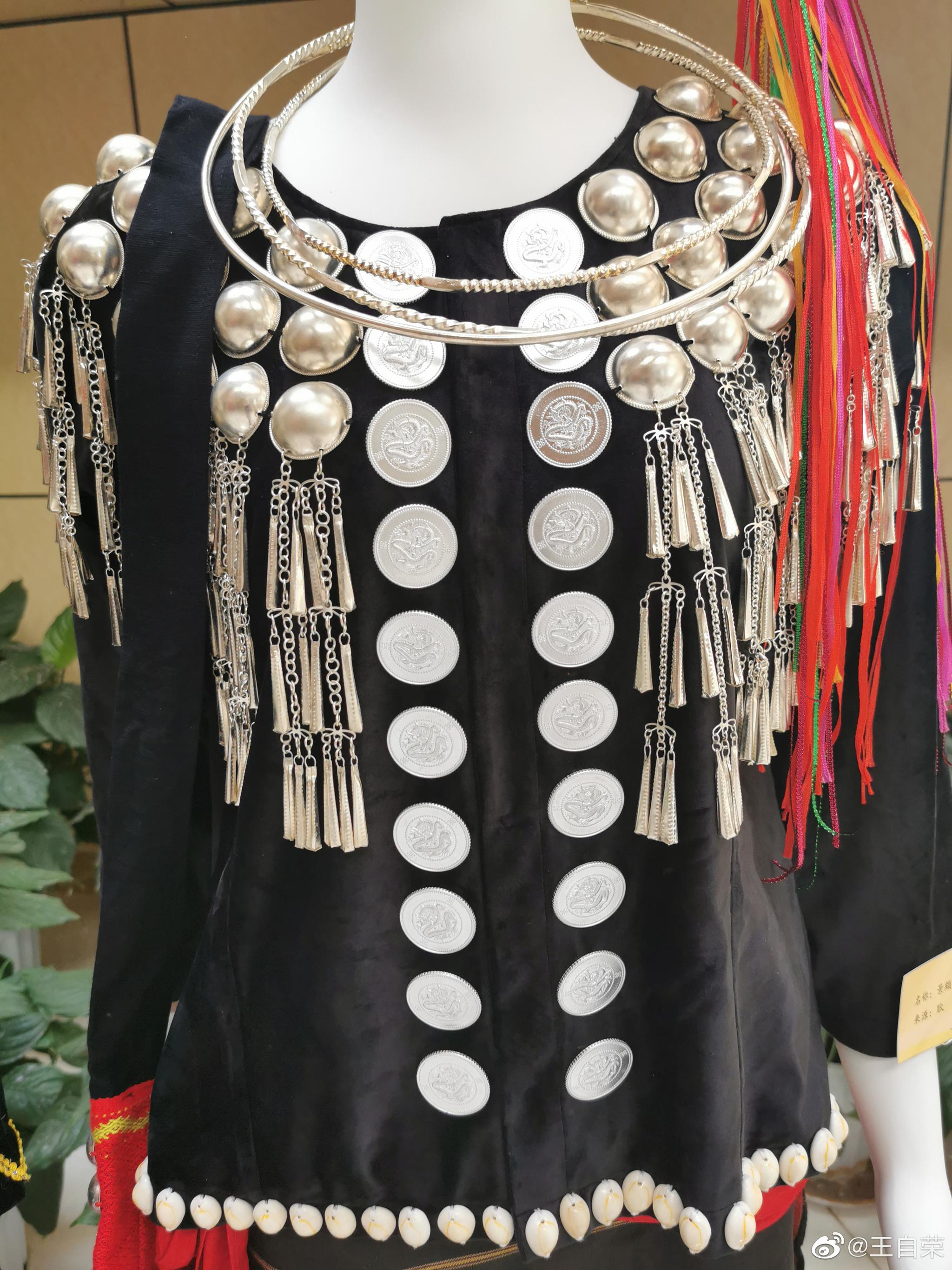 民族服饰的多样特色 云南大理拍照穿什么衣服好看