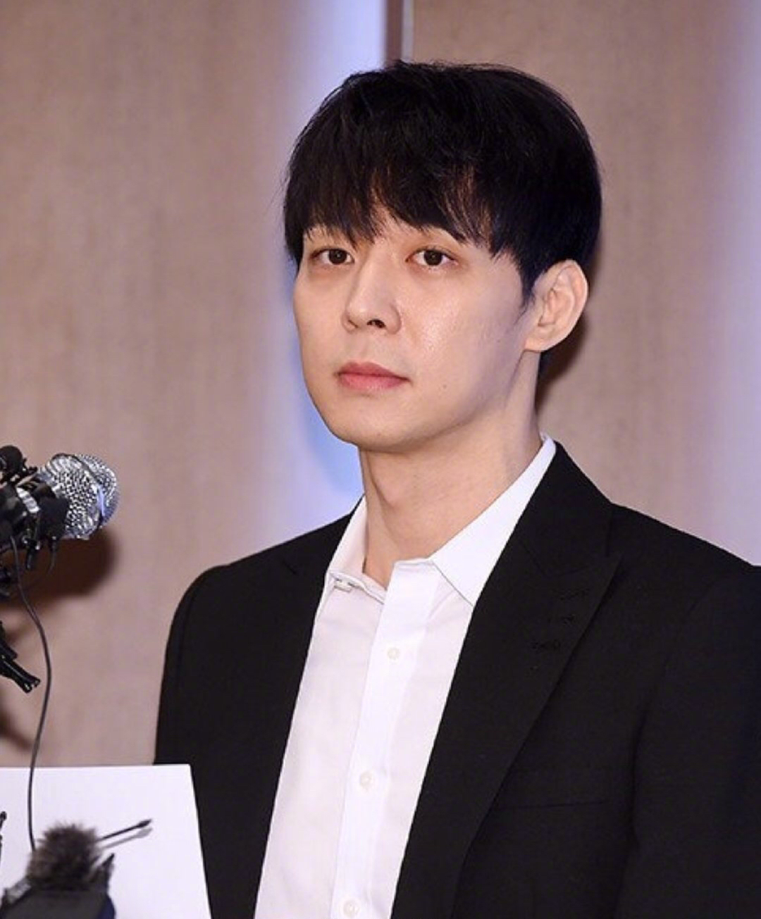 韩国媒体 爆朴有天毒品购买量 多次,并在毒品检测中查出阳性反应后