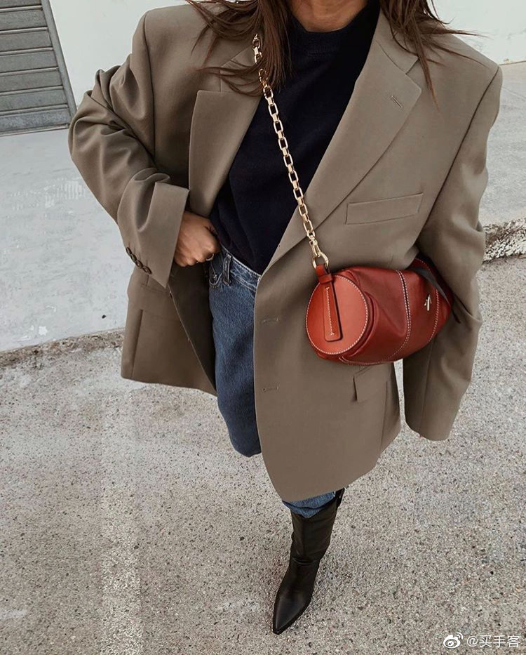 Manu Atelier圆筒包的 整容史 圆滚滚的mini Size也太让人心动