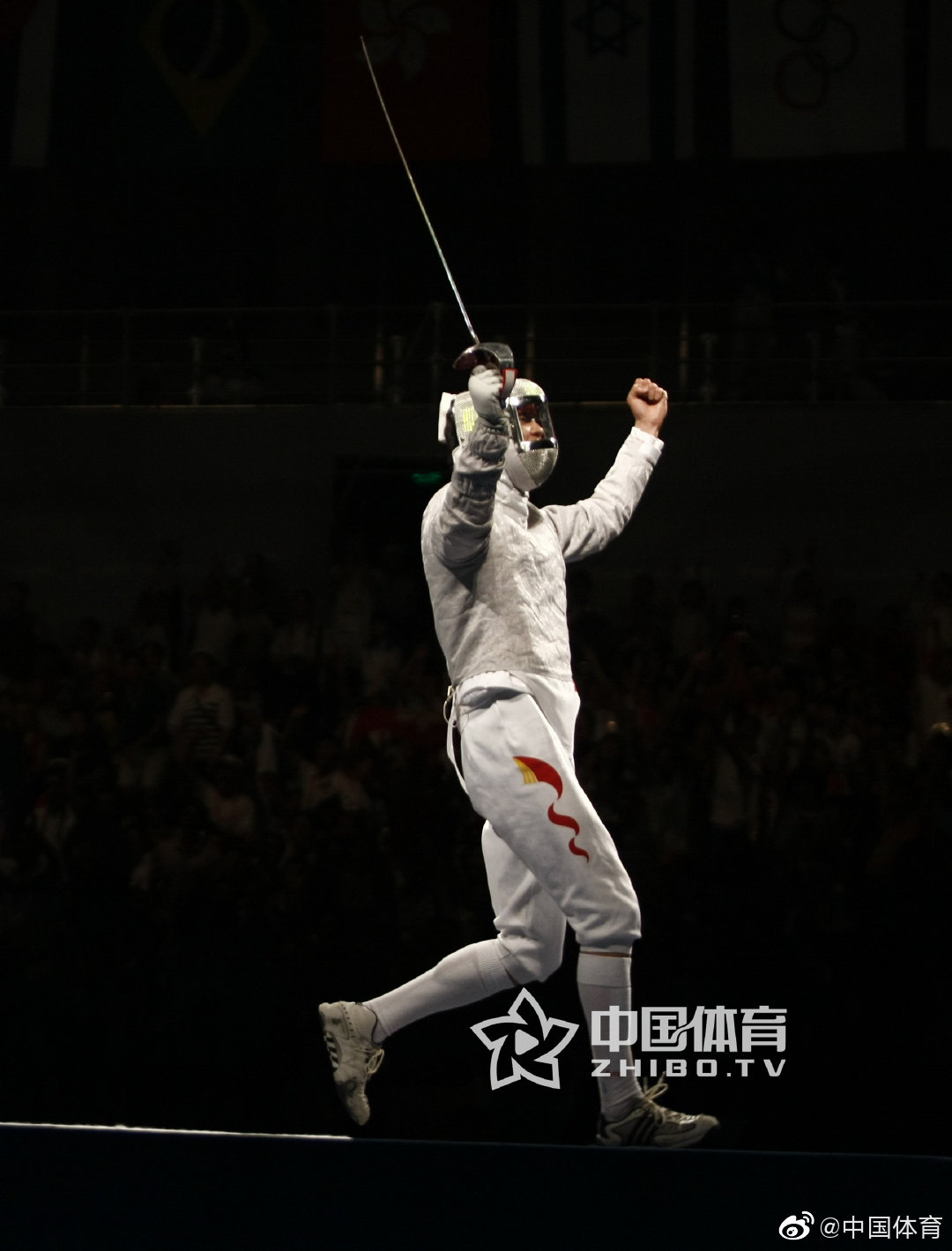 历史上的今天仲满成为中国第一个佩剑奥运冠军