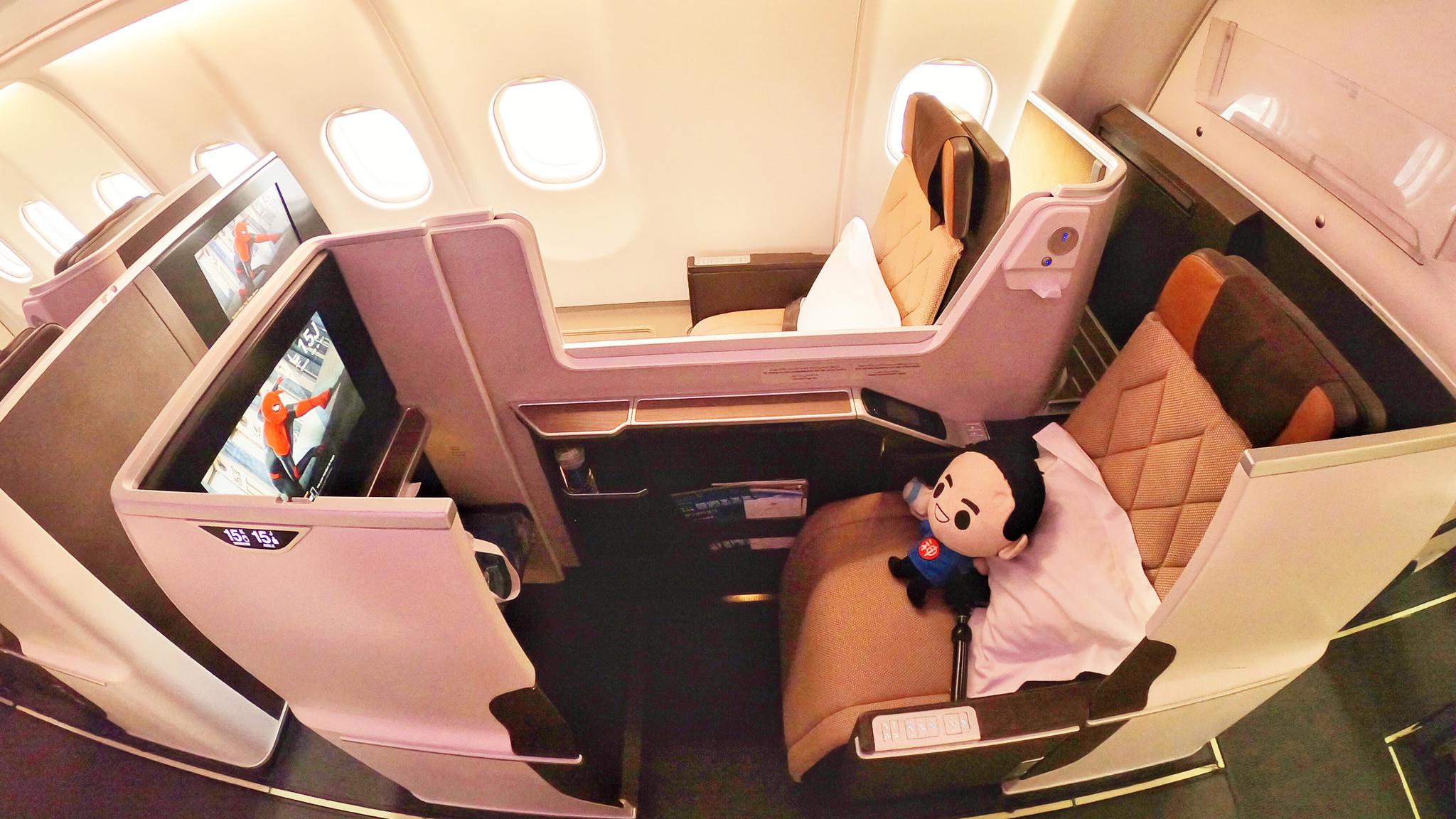 享乐中东|可平躺的商务舱还送睡衣,这么有爱的航空公司是哪家