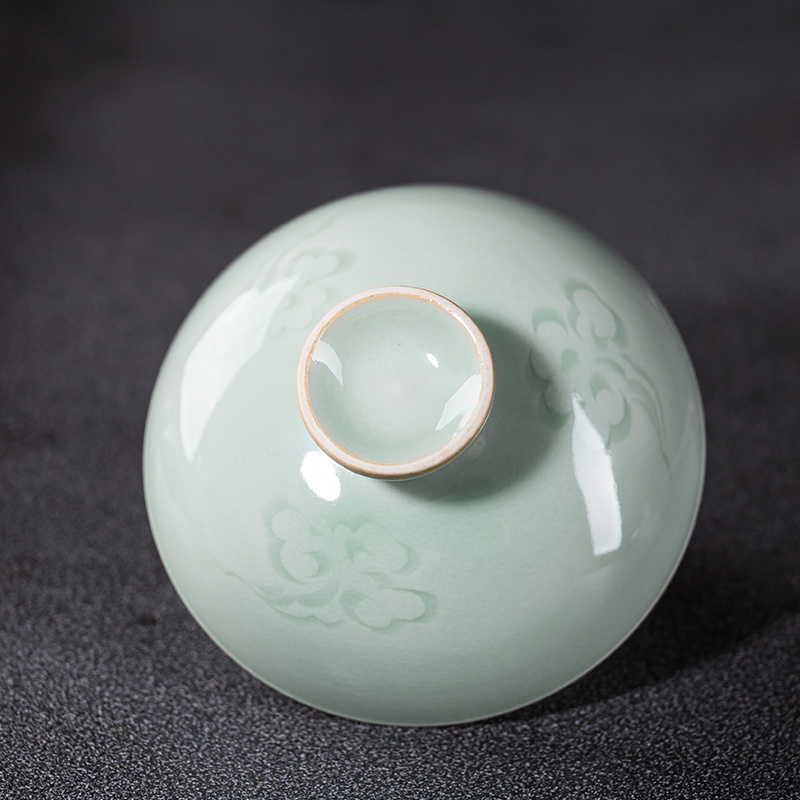 龙泉青瓷半刀泥技法