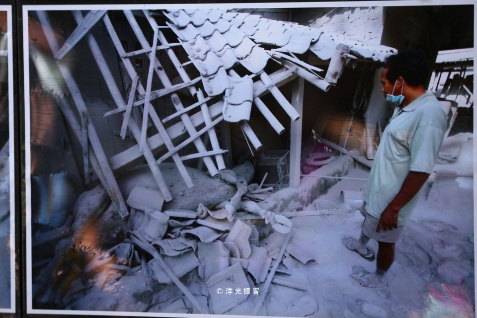 印尼火山爆发后留下触目惊心的失落世界千岛之国的庞贝末日