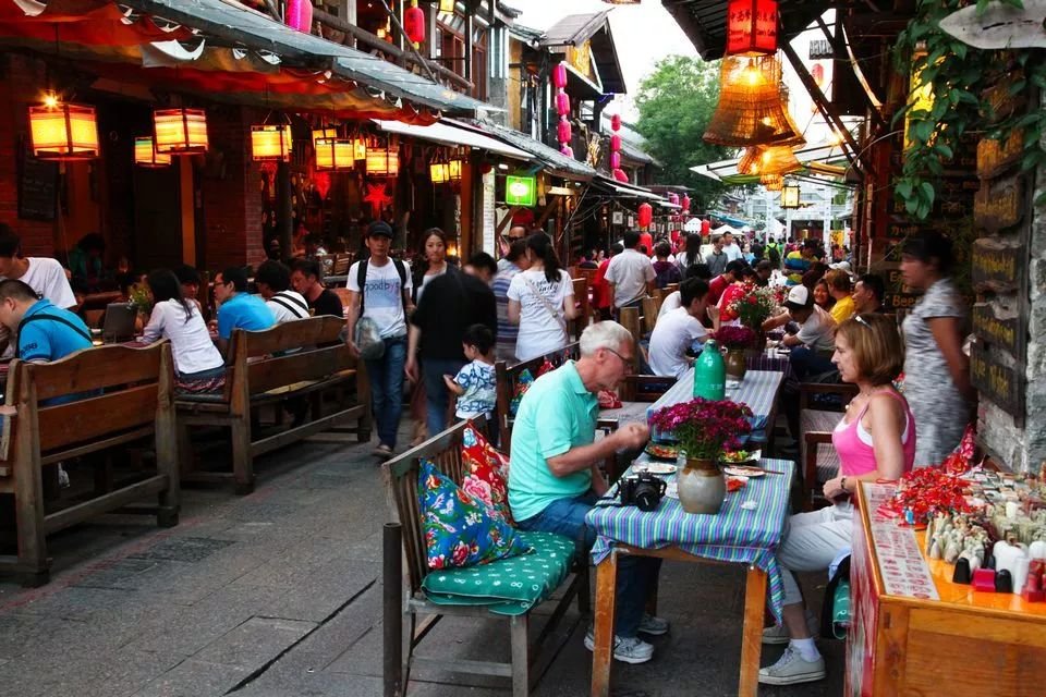 只要351元从深圳坐火车去大理一路逛吃逛喝停不下来