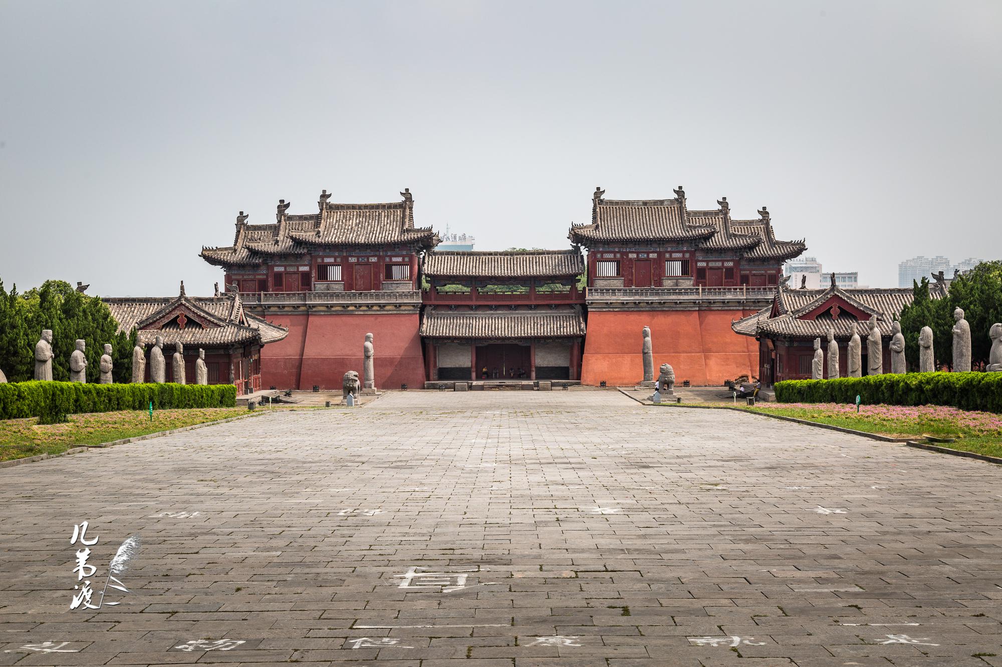 唯一复原地面建筑的宋陵位于巩义市区的宋陵公园