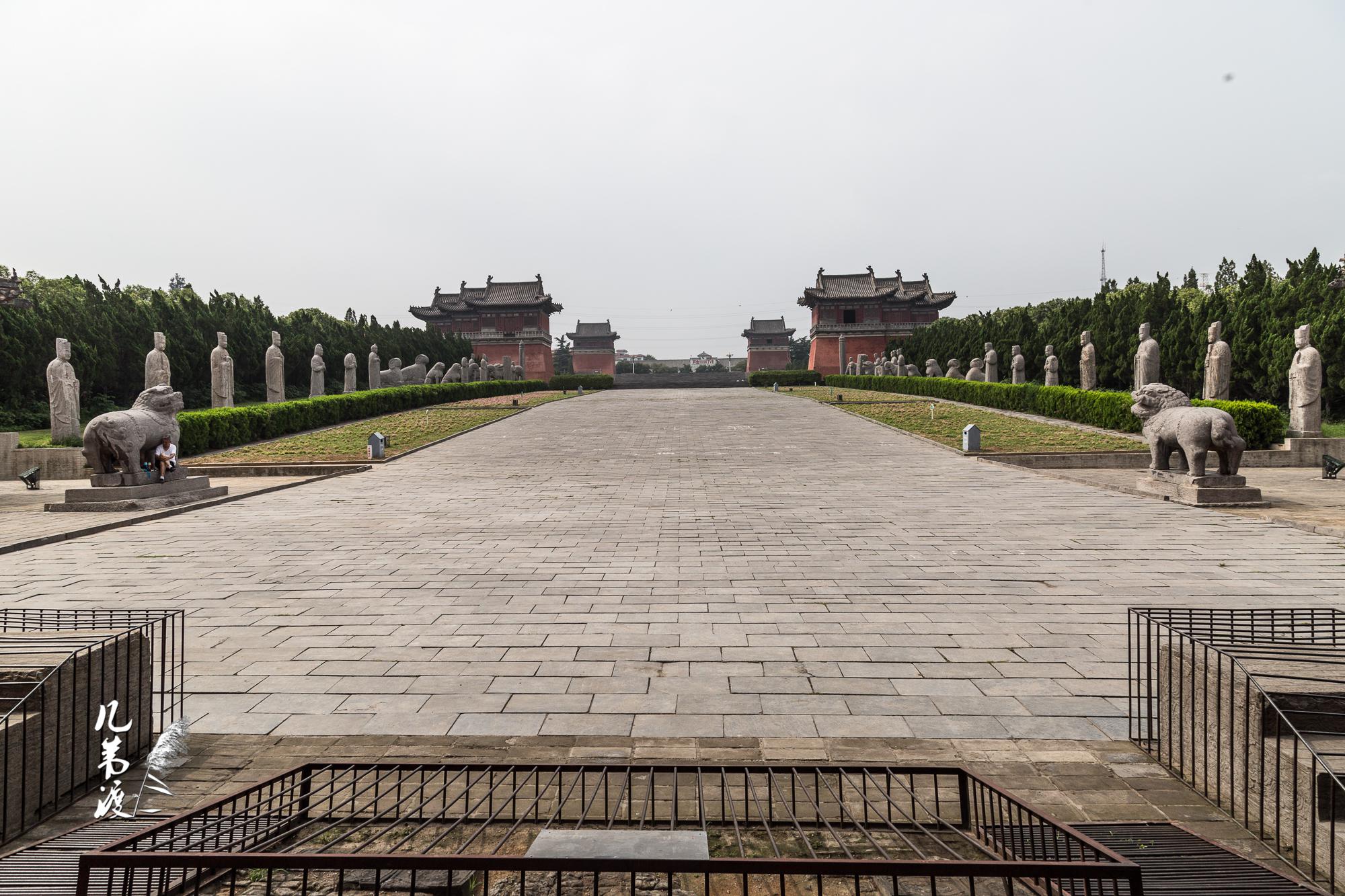 唯一复原地面建筑的宋陵位于巩义市区的宋陵公园