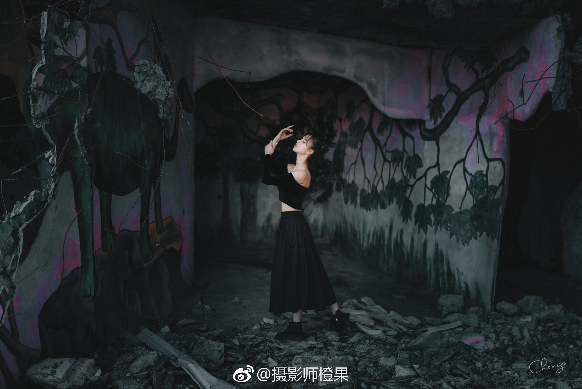 沉寂,陷落,暗淡——这是部哥特式风格的写真。|陷落|写真_新浪新闻