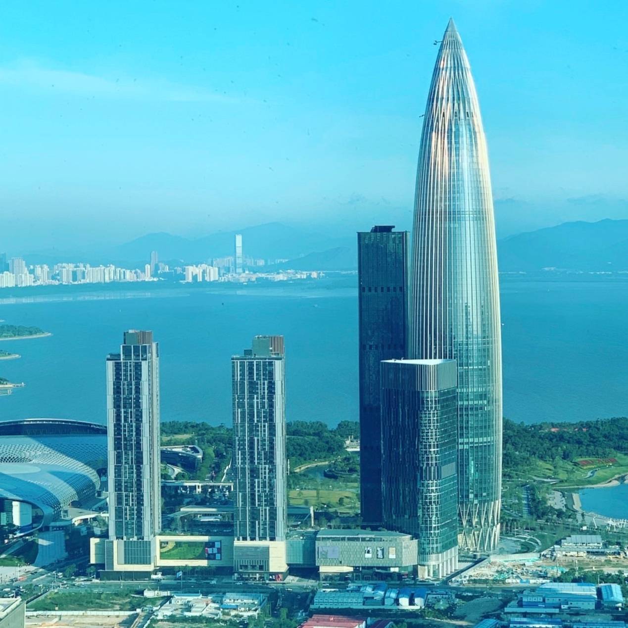 包含中国华润大厦"春笋",深圳湾万象城,华润深圳湾体育中心"春茧"