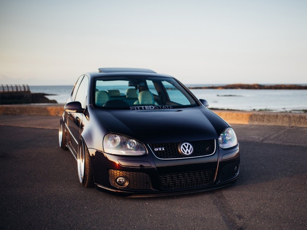 当gti遇到了高尔夫(配置|询价),毫不掩饰的对激情的渴望,而高尔夫mk5