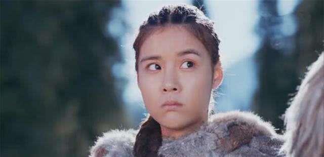 红毯上的《将夜》:宋伊人学生气,孟子义气质佳,却都不如她!